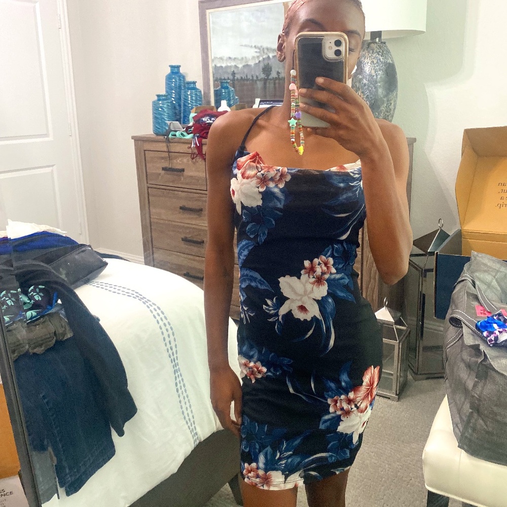 Charlotte Russe | XS | Black Floral Mini Dress
